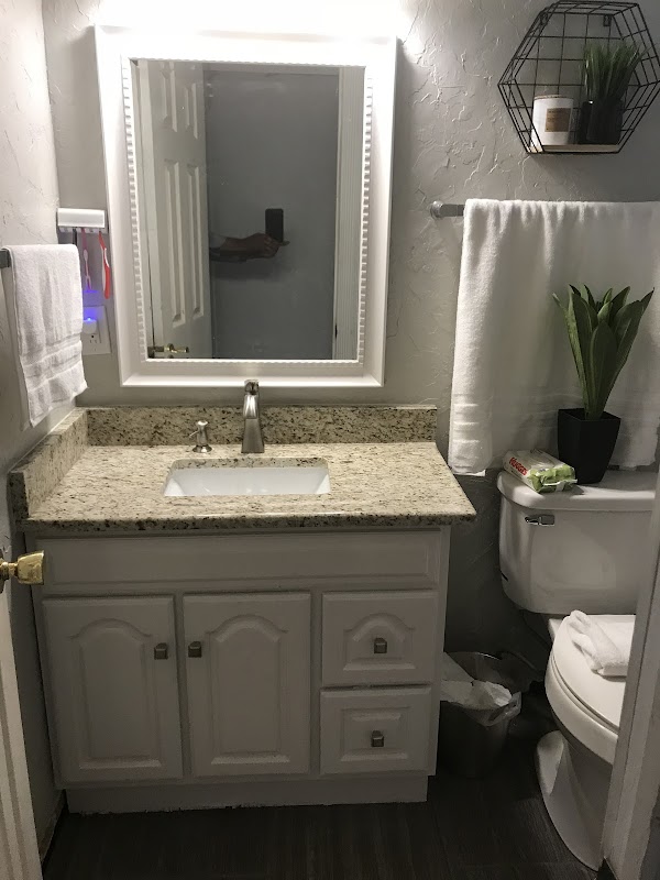 Lorenzo's Contractor Roofing & Remodeling photo 4