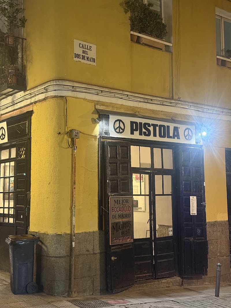 Pistola