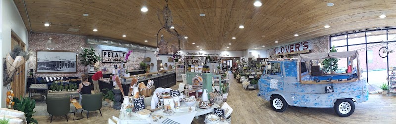 Petalz by Annie photo 3