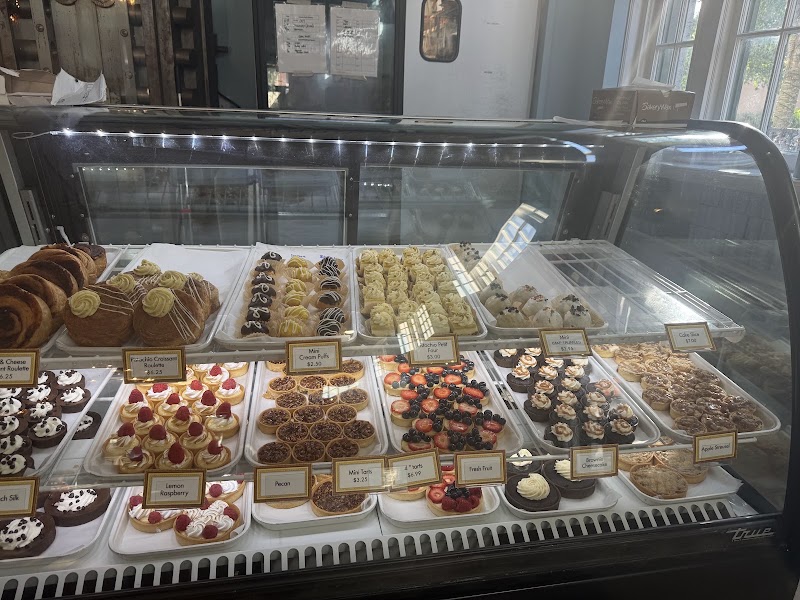 Amélie's French Bakery & Café photo 3