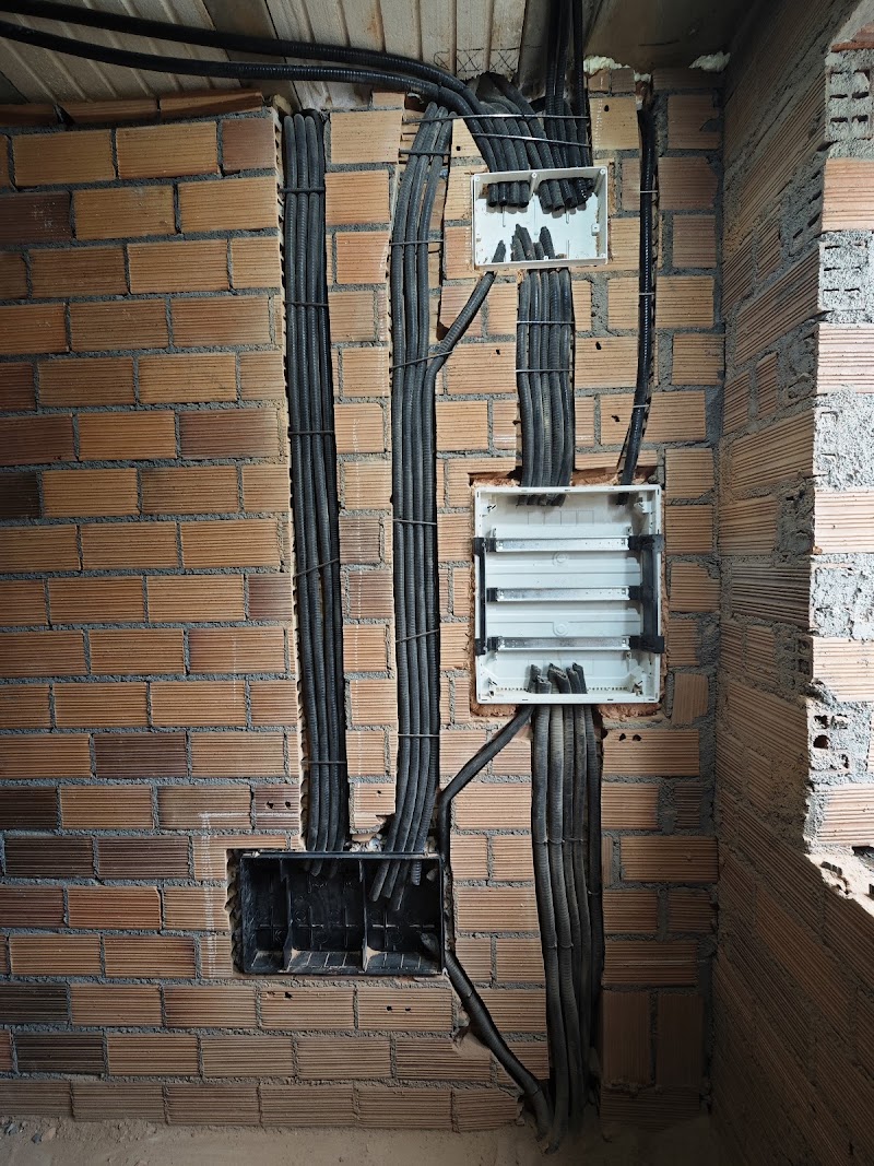 Mamuth electricidad -Mamut photo 2