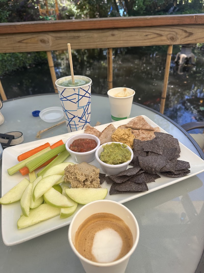 Lotus Cafe & Juice Bar At Zen Garden photo 4