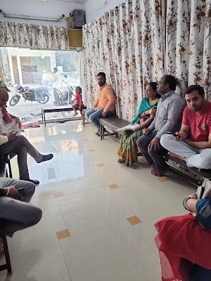 Dr Parul Trichal - Image 2