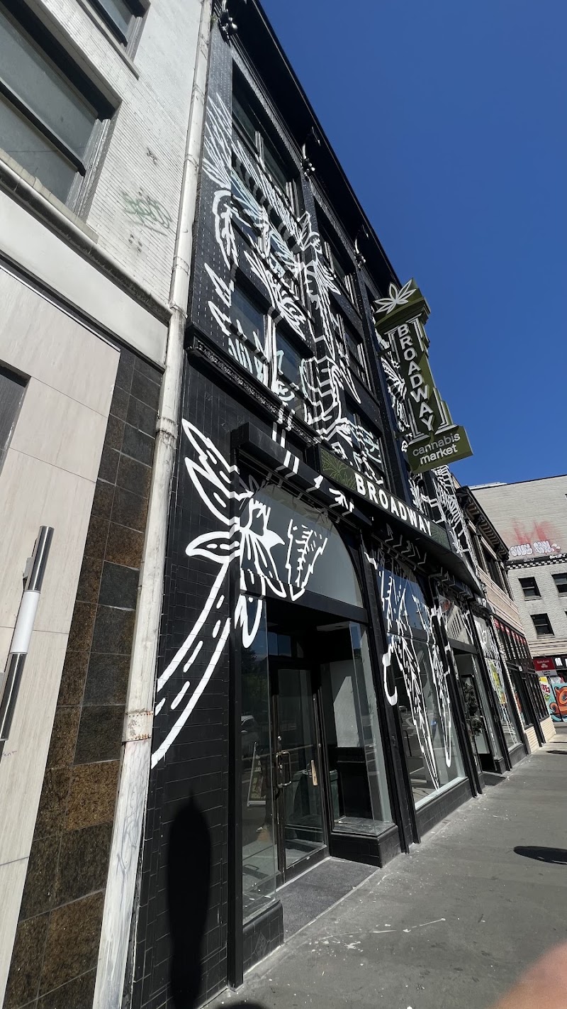 Video tour of Broadway Cannabis Market Weed Dispensary - Downtown Portland retail environment