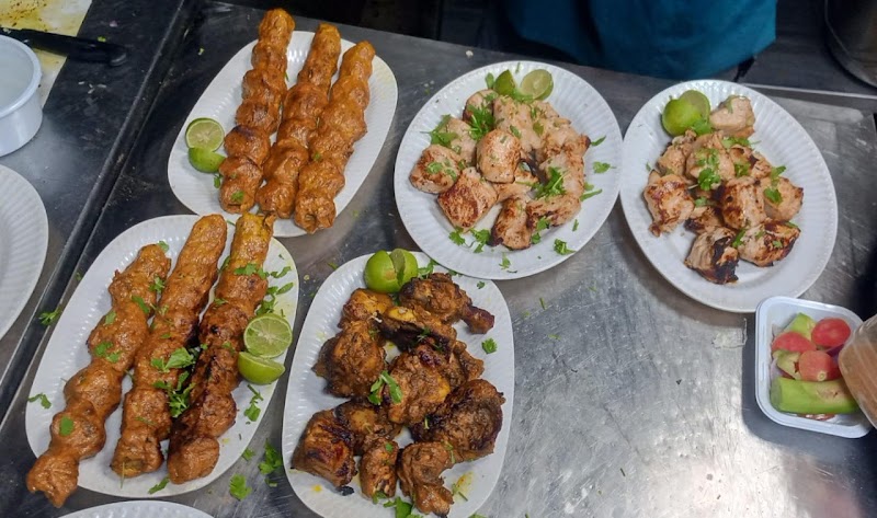 مطعم مدينه طيبه مقابل مسجدبلال photo 2