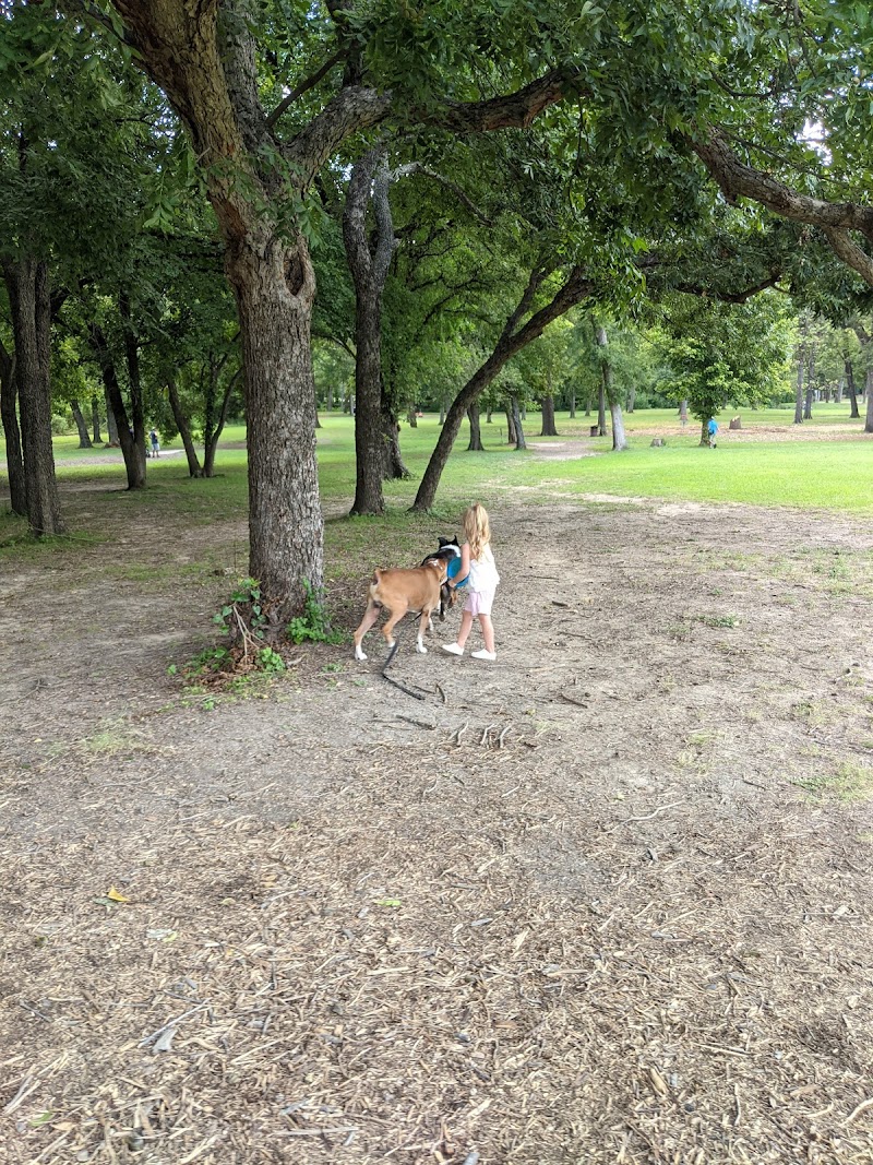 Alex Clark Memorial Disc Golf Course photo 2