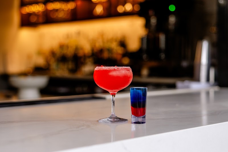 Waterlily Lounge photo 4
