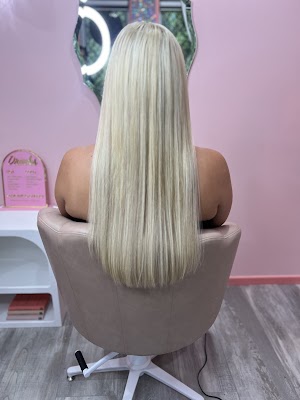 Loves Blonde Hair & Extensions Specialist