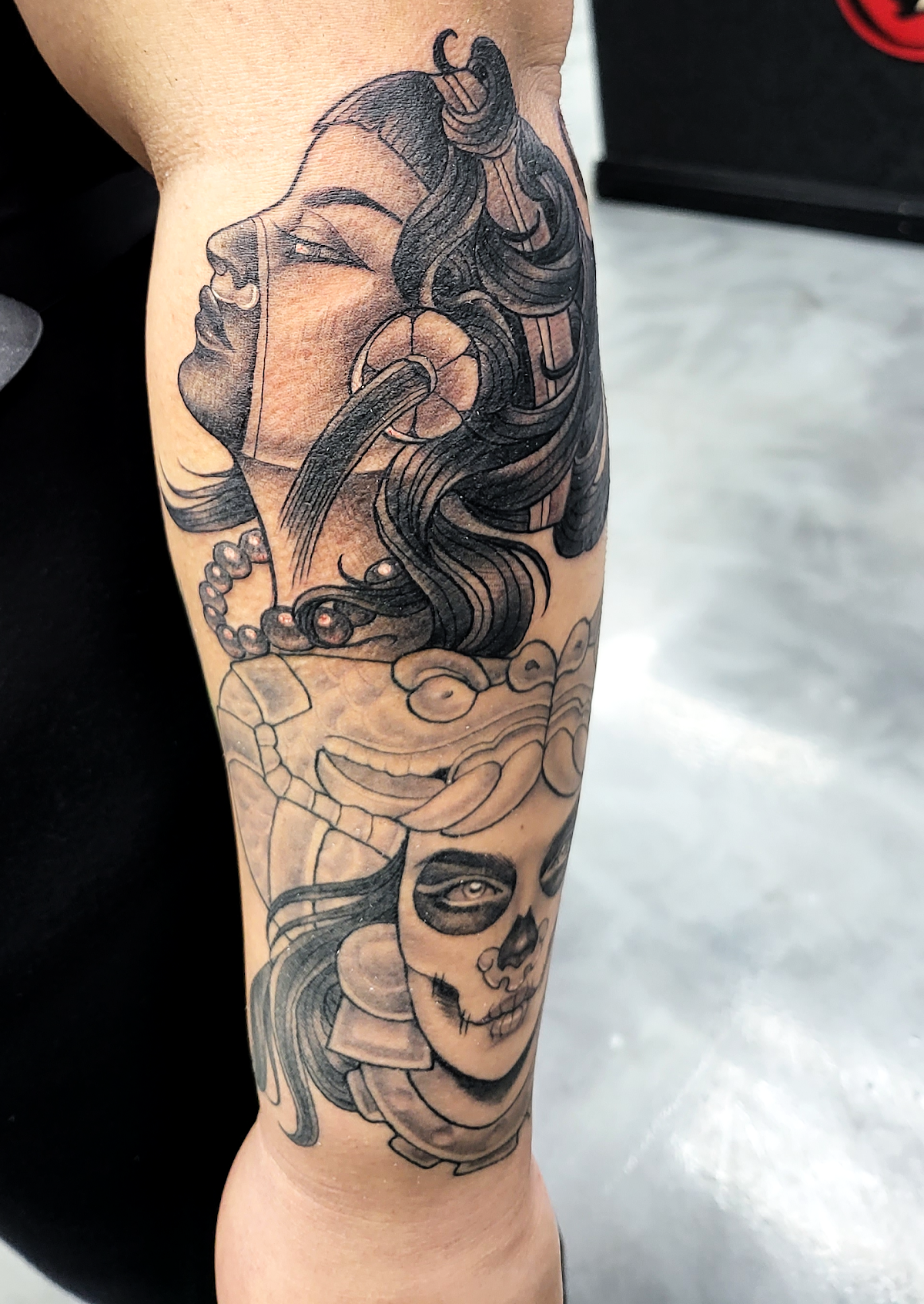 Lady Luck Tattoo Gallery tattoo parlor in Tempe, AZ