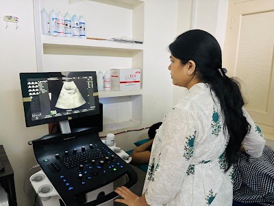 Dr Neepu Chaurasia - Image 2