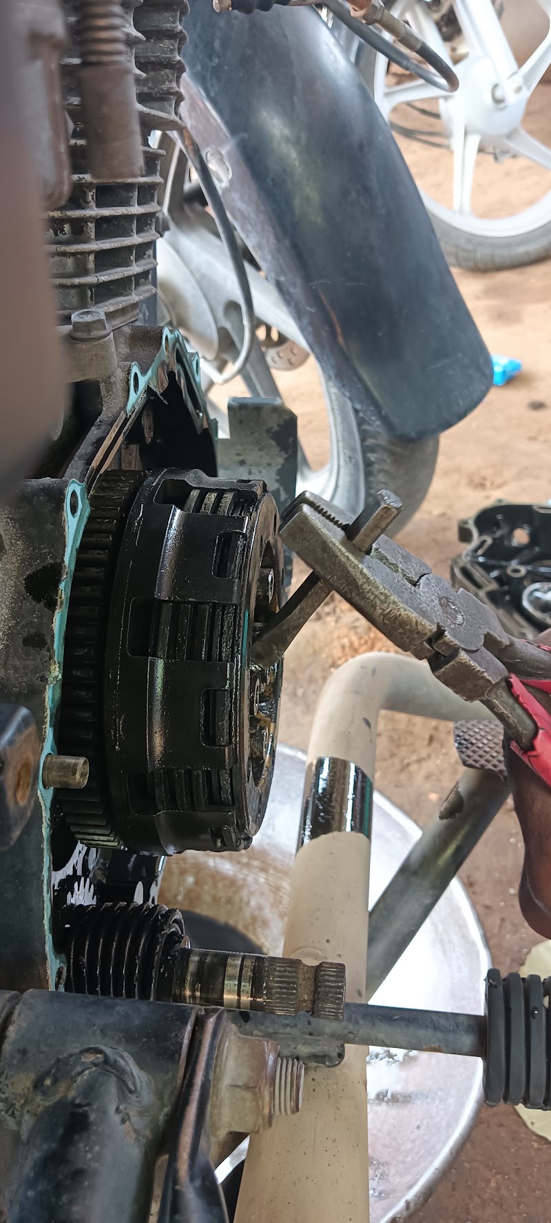 Sakthi two wheeler work