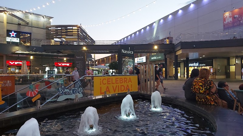 Nassica Centro Comercial y de Ocio