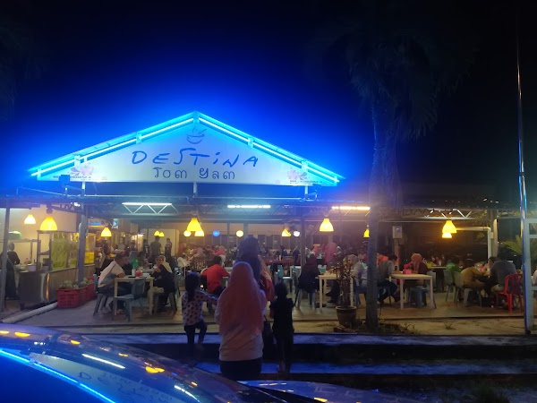 Destina Tomyam - Photo 1