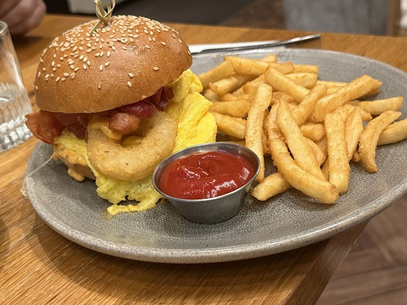 Isla & Co. - Midtown photo 4