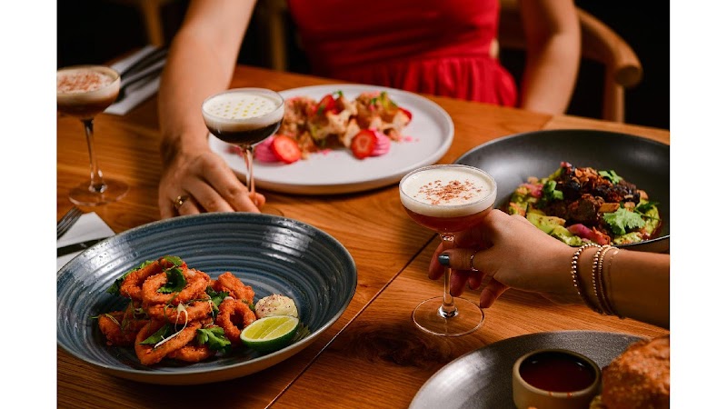 Isla & Co. - Midtown photo 2