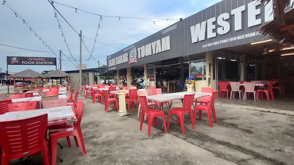 Restoran D’Miel Ikan Bakar & Masakan Panas - Photo 1