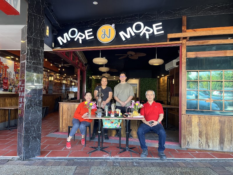 More Thai Broadbeach