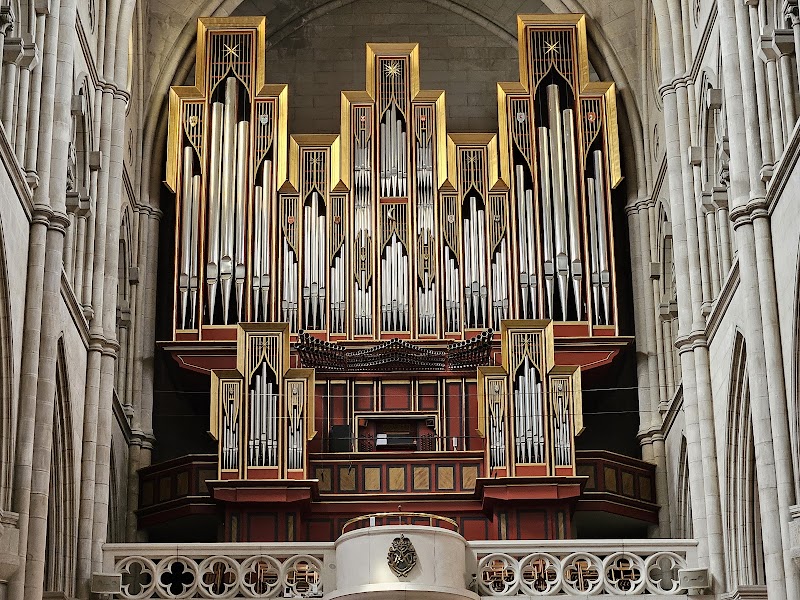 Catedral de Santa María la Real de la Almudena photo 4