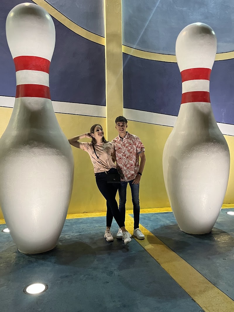 Bird Bowl Bowling Center photo 5