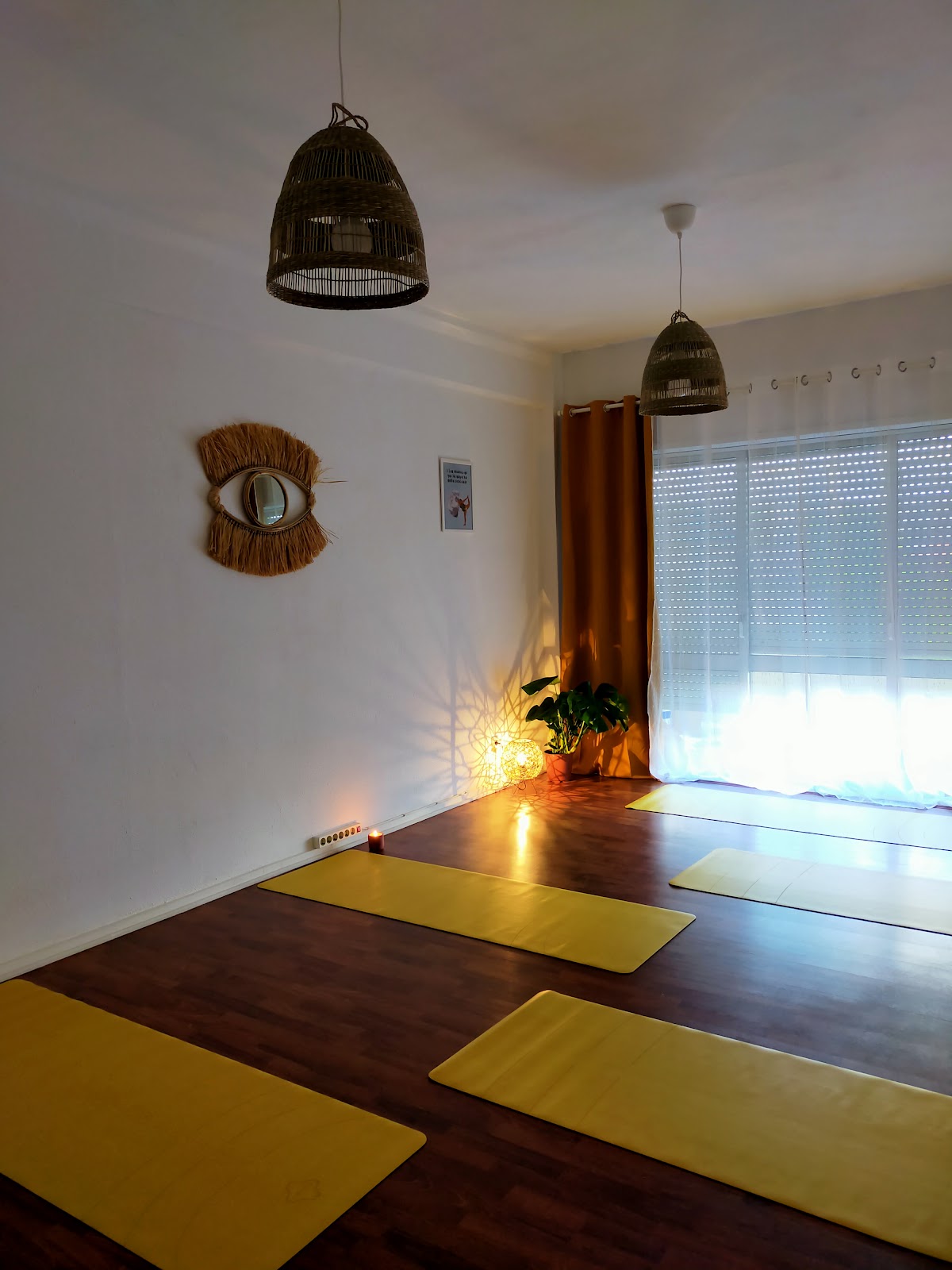 Andreia Bouça Nova - Estúdio de Yoga & Terapias — 4