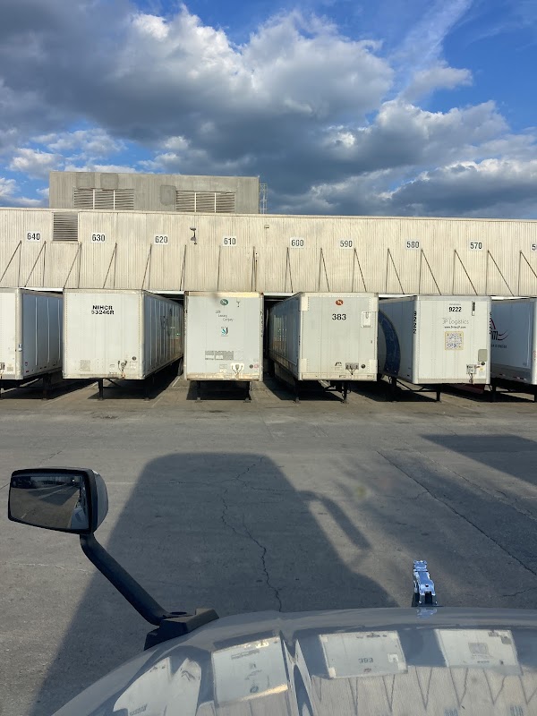 Photo by Dustin Layne