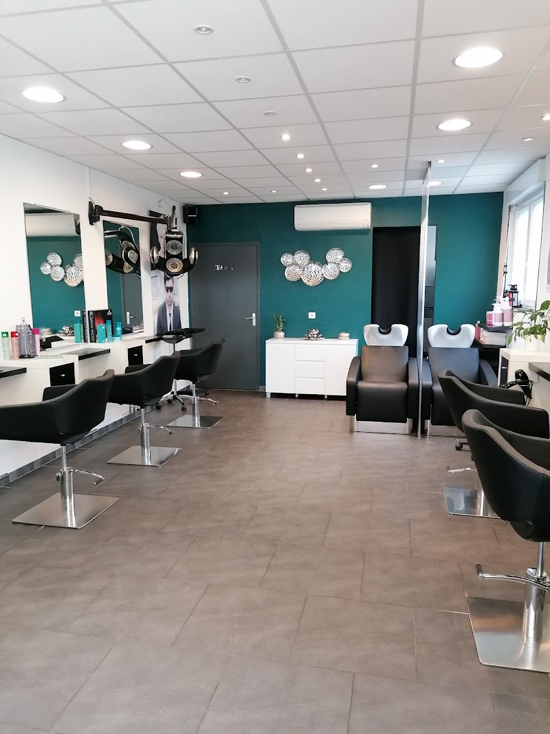 SARL C&L CREATION (L'INSTANT COIFFURE) — photo 1