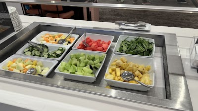 Air Canada Maple Leaf Lounge (Domestic) — Google photo 5