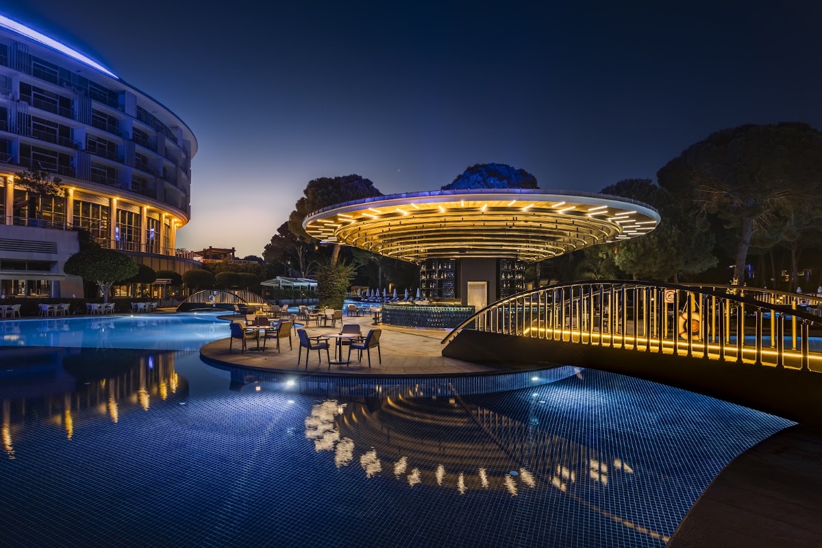 Calista Luxury Resort