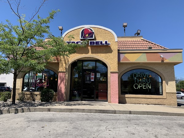 TACO BELL #34661 exterior