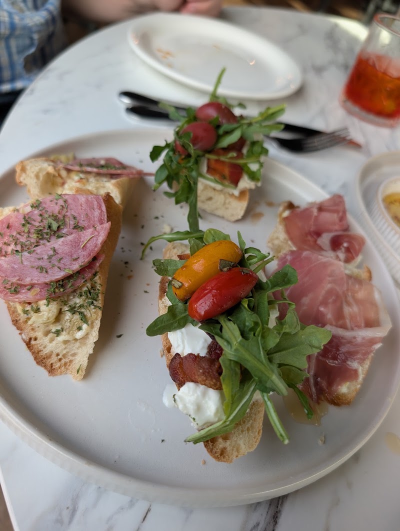 Aperitivo Café and Gelato photo 3