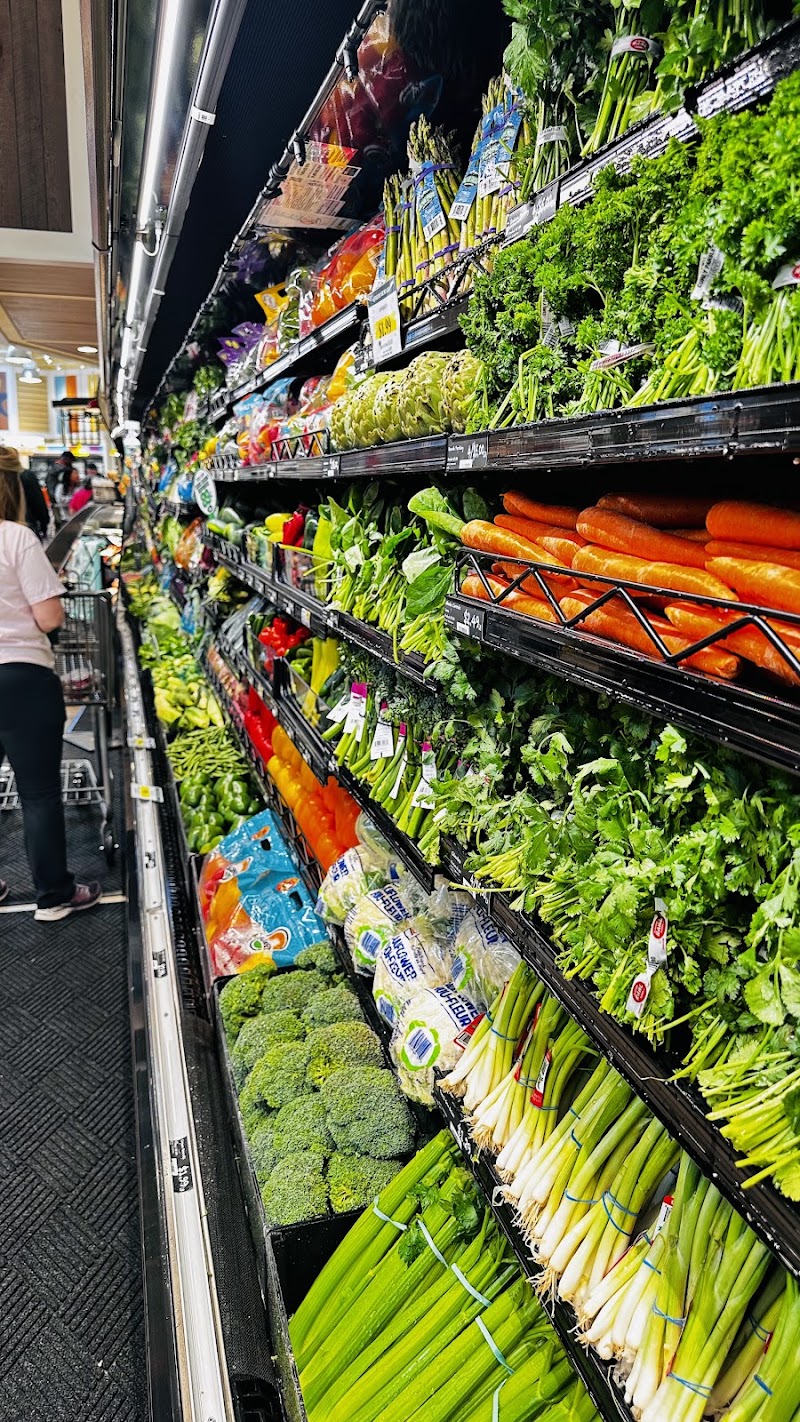 Lowes Foods of Winterville photo 3