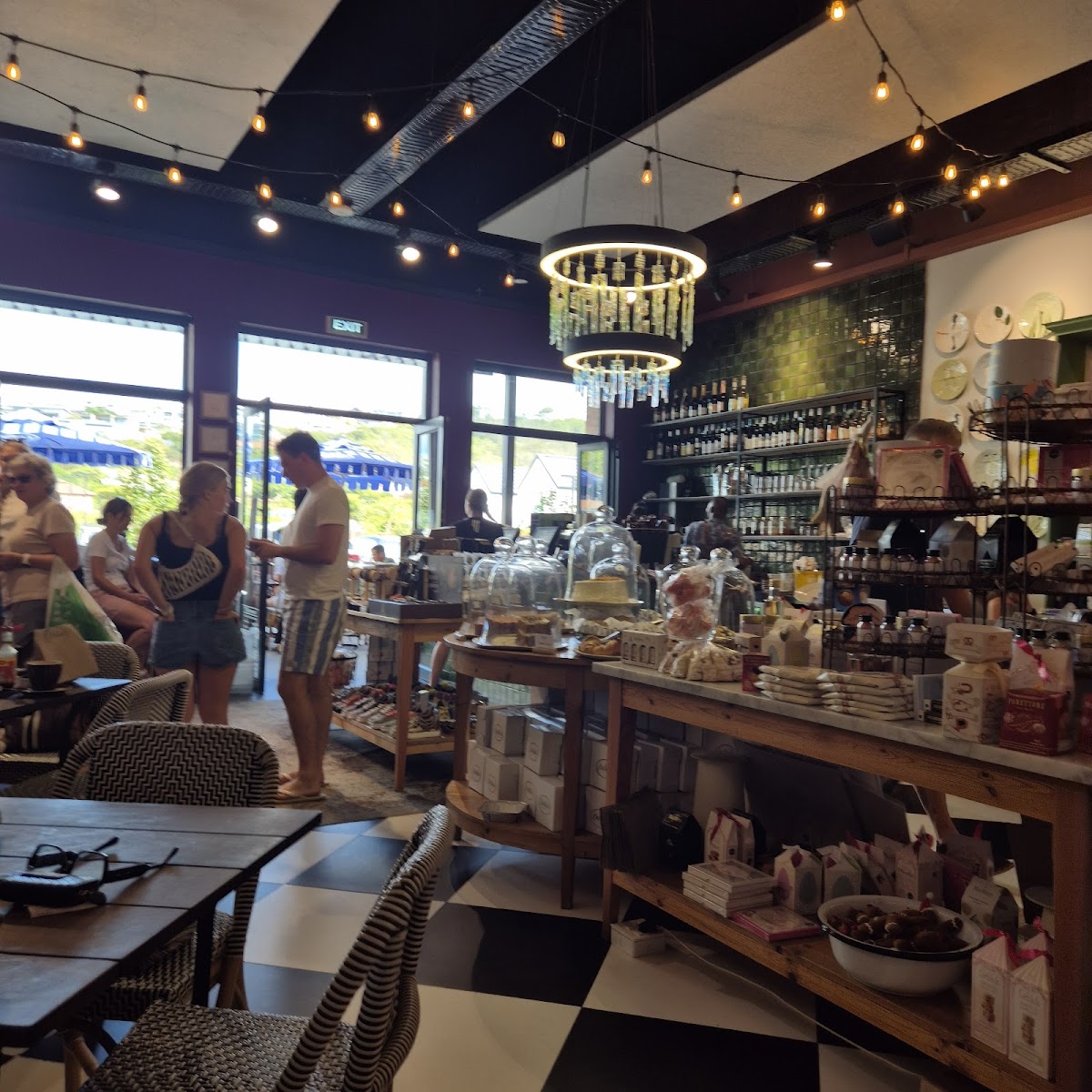 Delia's — photo 3