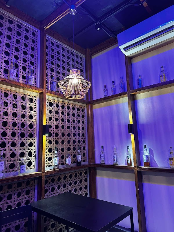 R&S Bar and Kitchen
