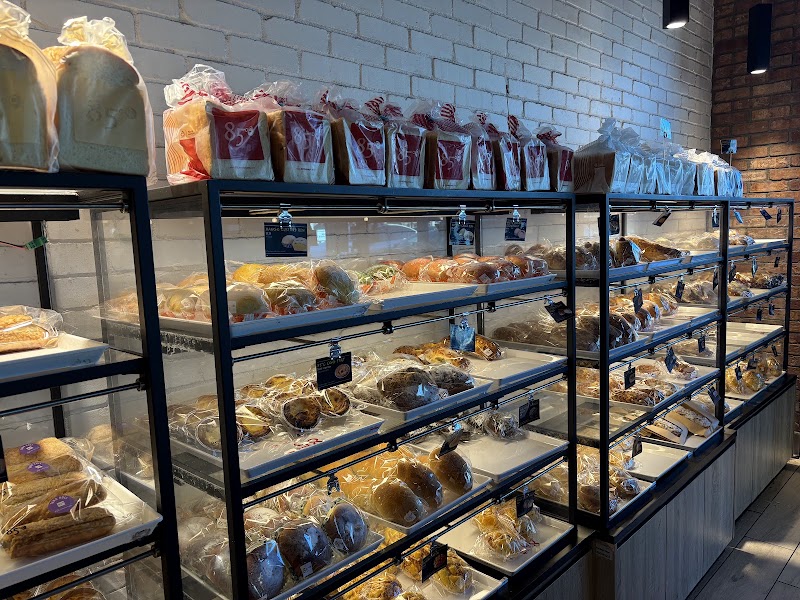 85°C Bakery Cafe - Rancho Cucamonga photo 4
