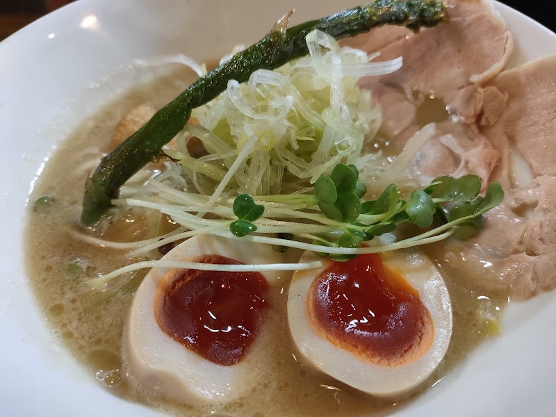 麺69 チキンヒーロー 写真3