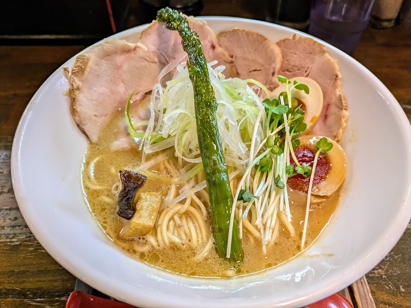 麺69 チキンヒーロー 写真2