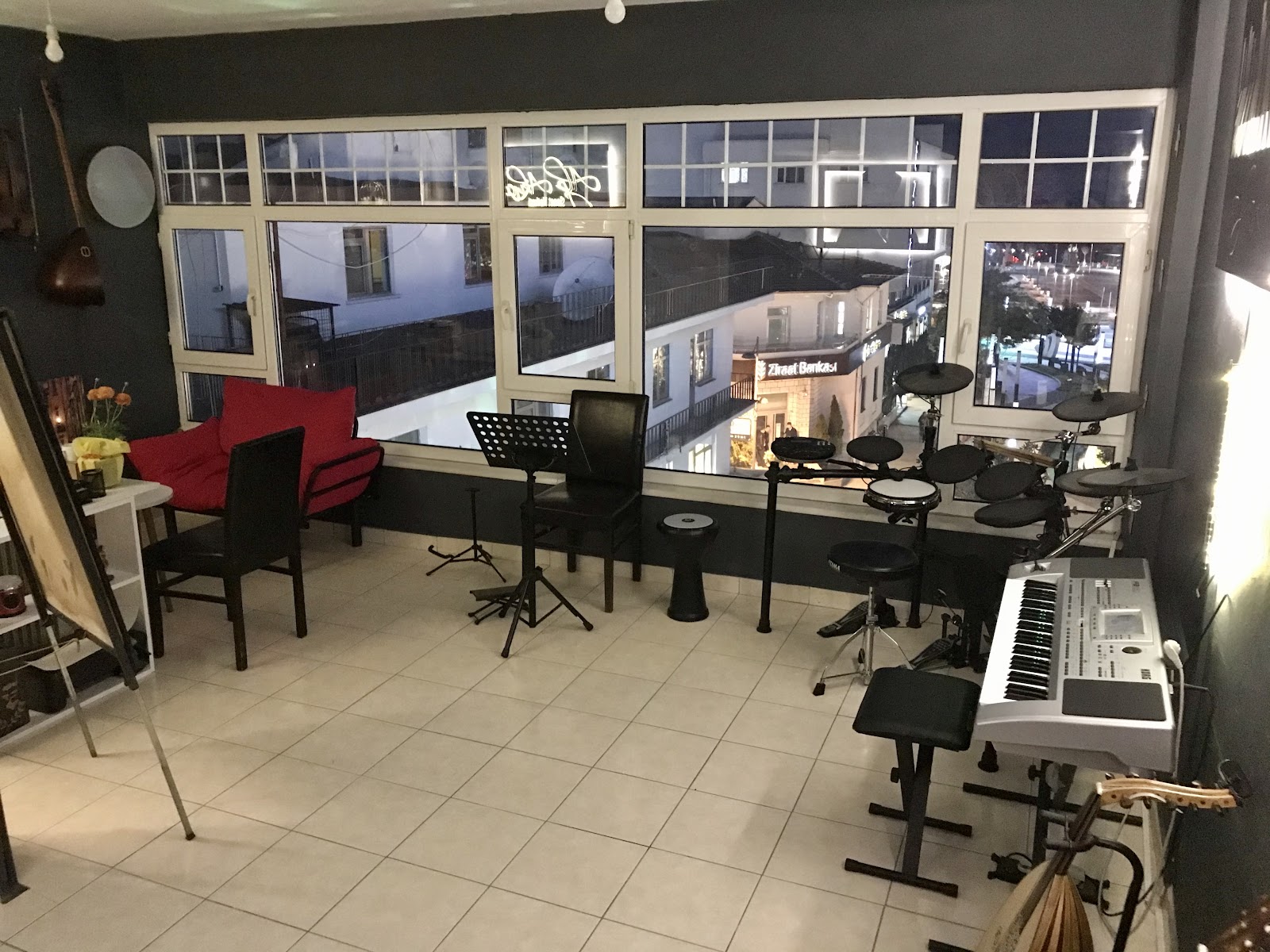 Atölye Live 🎙️ mekanı