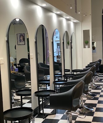 Trac Ioriannis Hair and Beauty