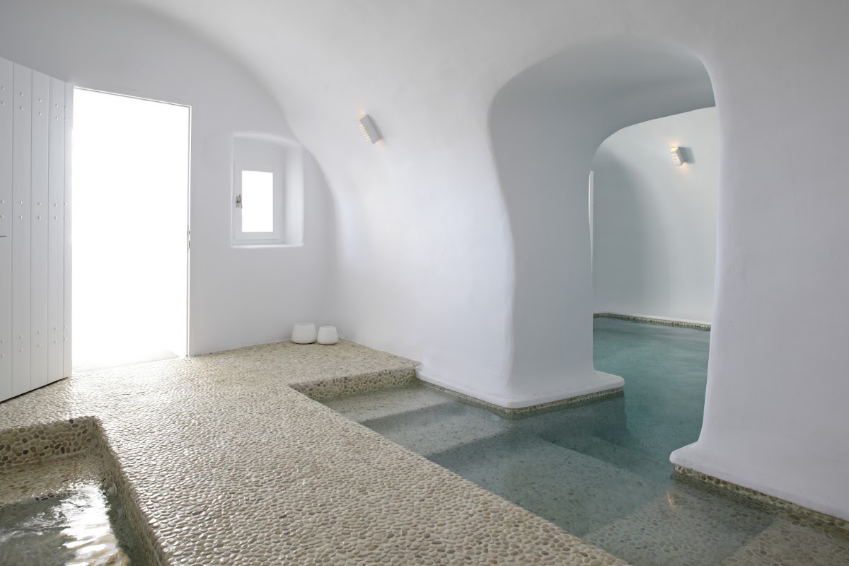 Katikies Santorini Gea House, dog-friendly hotel, photo 5