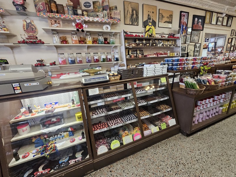 Schimpff's Confectionery photo 2