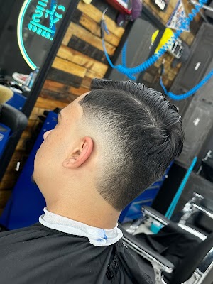 Uncle Ray's Barbershop photo 3