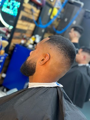 Uncle Ray's Barbershop photo 2