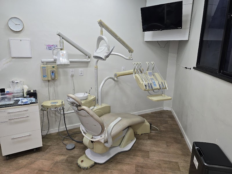 Dr. Geraldo Prisco | Implantes dentário | Extração | Clareamento - foto 3