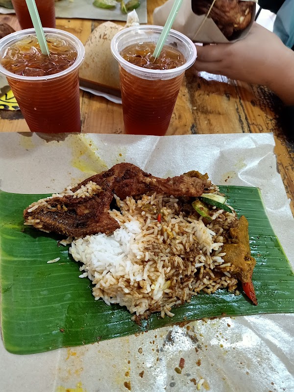 Kedai Makan Ikan Sungai Kak Nor - Photo 1