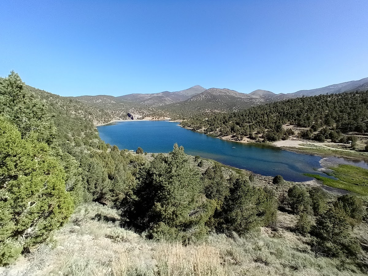 Cave Lake State Park
