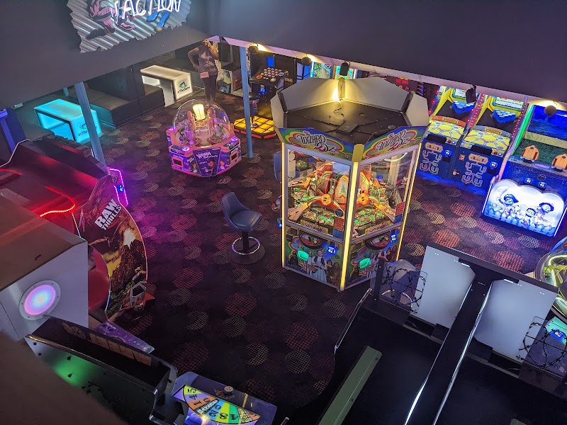 Hollywood Park Miniature Golf Course — Miniature Golf Course in Crestwood