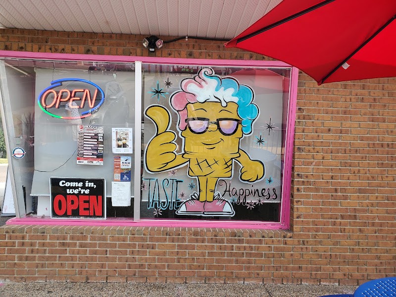 Swirls Ice Cream - Medicine Hat Original photo 4