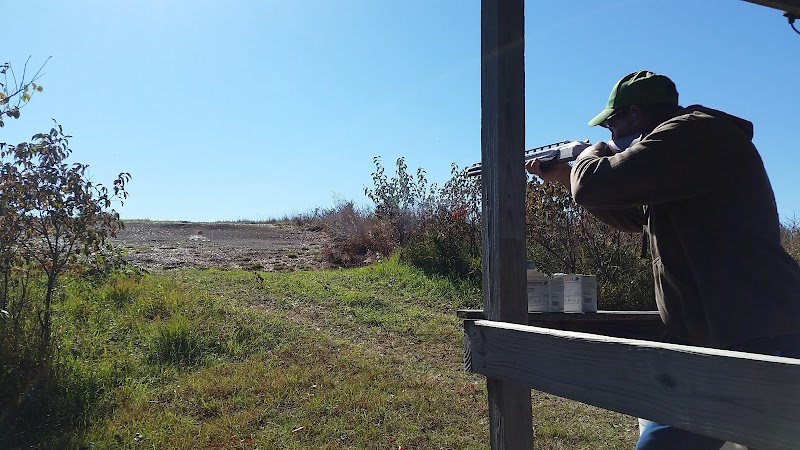 Oak Creek Sporting Club - Photo 1