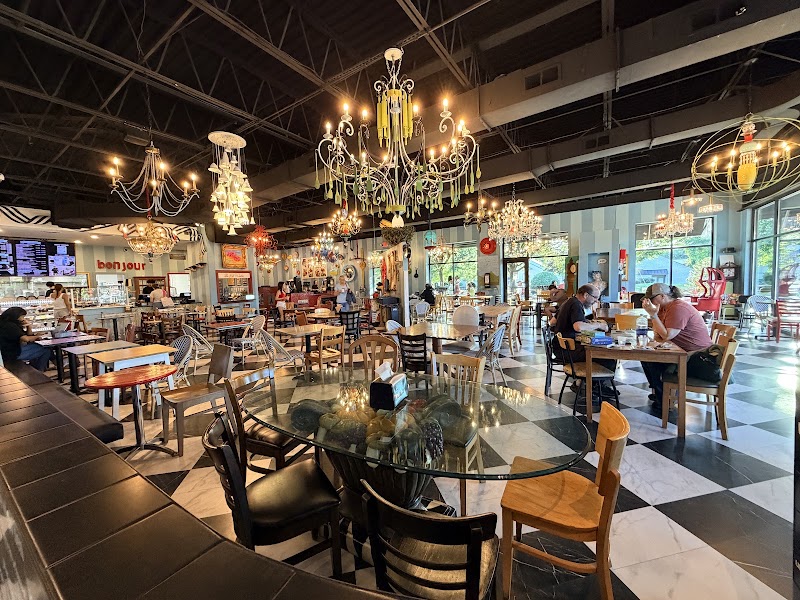Amélie’s French Bakery & Café | Carmel Commons photo 1