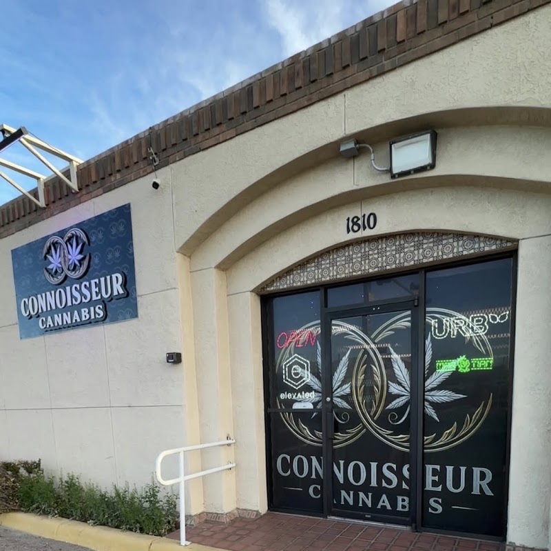 Video tour of Connoisseur Cannabis LLC retail environment